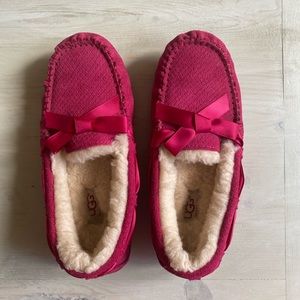 UGG Australia Ansley Bow Slippers | Faux Fur Lined | Pink Suede